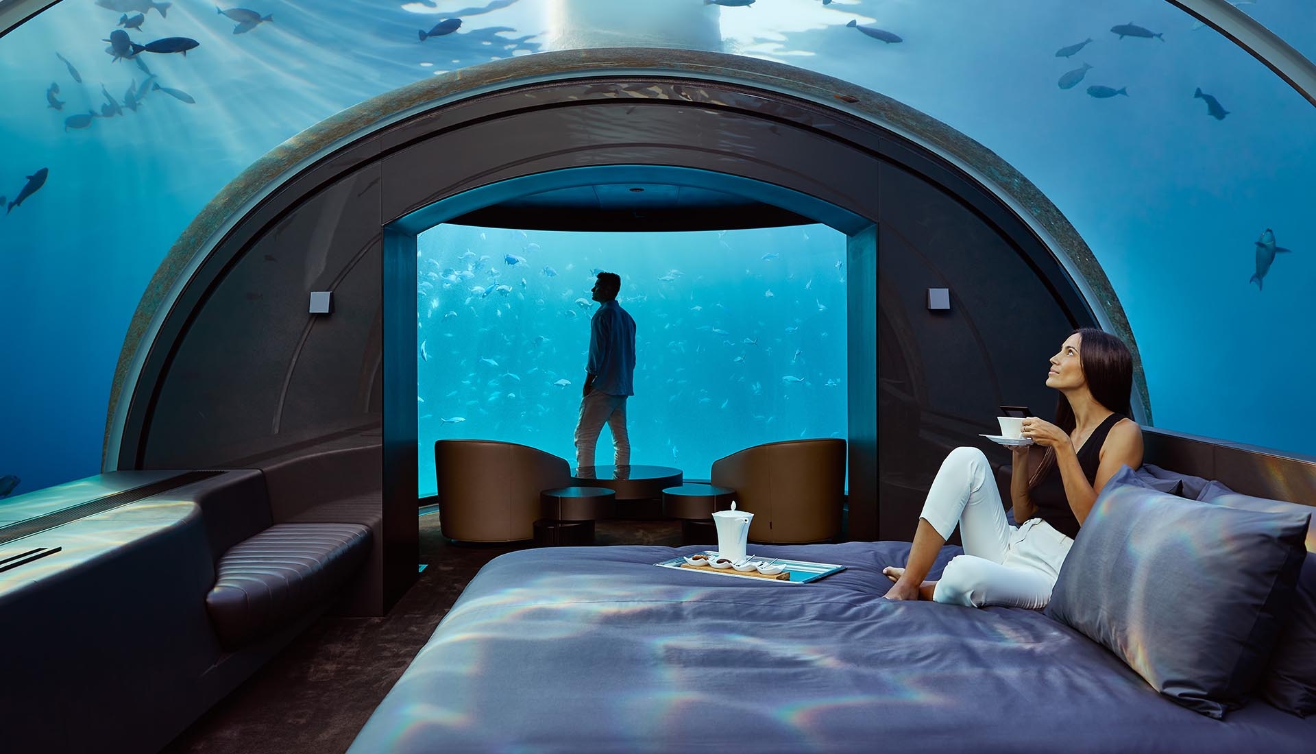 THE MURAKA_Undersea Bedroom_Couple_Day_Hero_credit Justin Nicholas - hi-res